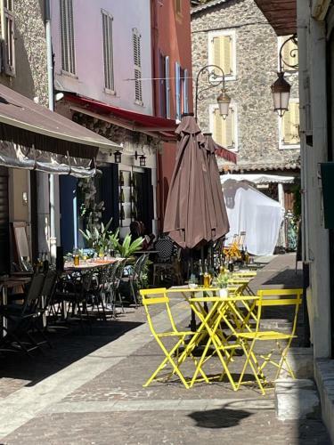 Apartamento Authentique Studio Au C?ur Du Village Medieval