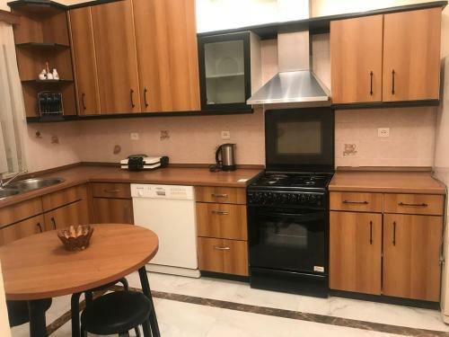 Azneft Garden Apartment