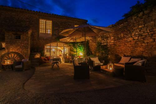 Mas De La Rivoire B&B