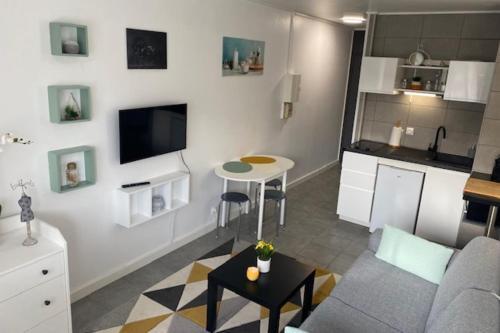 Apartamento Nice 19m With Balcony