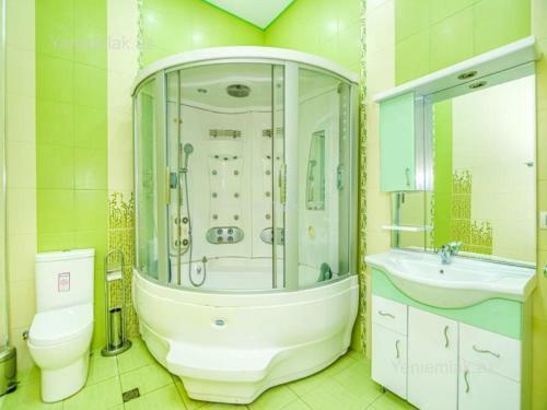 Azerbaijan Travel Nour