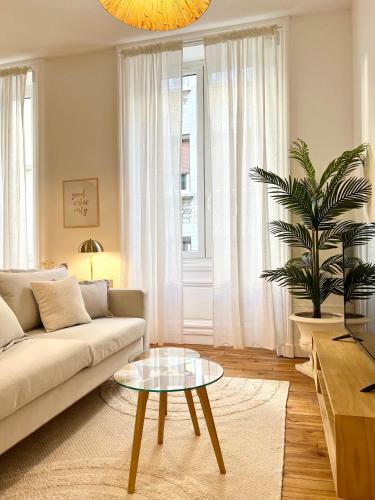Apartamento La Plume Dor�e - Hotel De Ville