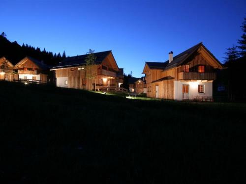 Cozy Chalet In Altaussee Near Ski Area