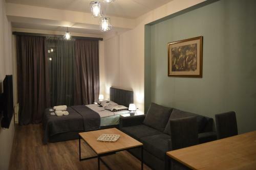 Homely Apartments