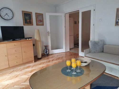 Apartman Square