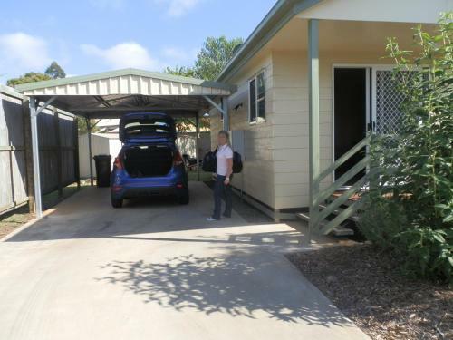 Villa Peppertree Cabins, Kingaroy