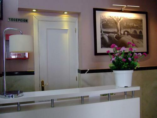 Hostal Juan De Austria I