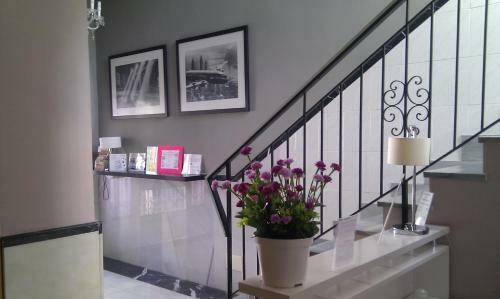 Hostal Juan De Austria I