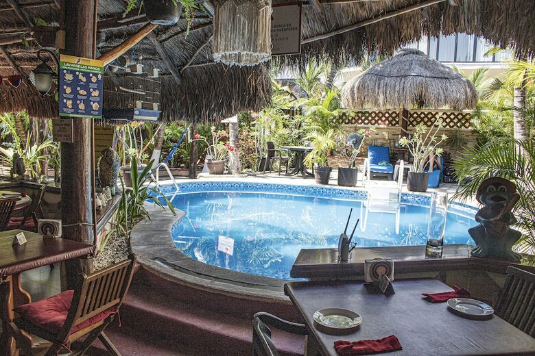 Hotel Cocos Cabanas