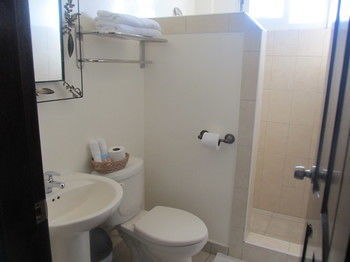 Easy Inn Hotel
