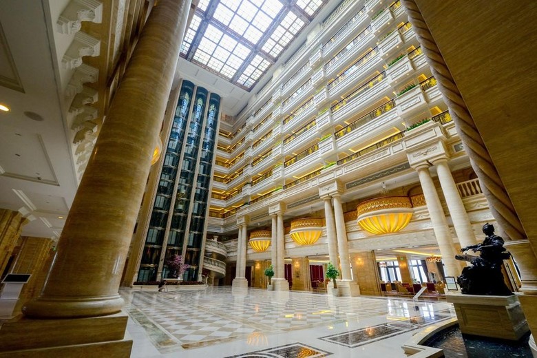 Orient Mgm International Hotel