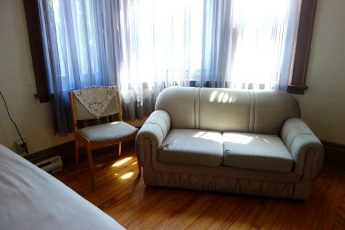 Hostal La Nouvelle Maison Jy