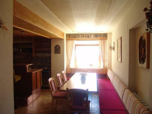 Hostal Gasthof Alpenrose