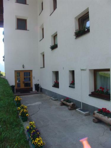 Hostal Gasthof Alpenrose