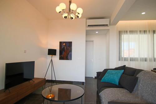 Apartamento Phaedrus Living: Sea View Anna Residence 202