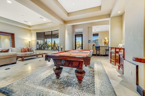 Cave Creek Oasis