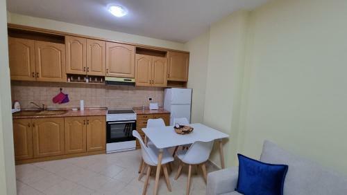 Toni Apartments
