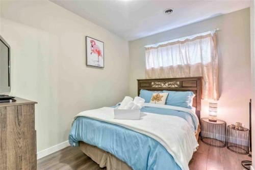 Luxury King Bed Downtown Area Edmonton