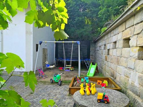 Chalupa Bran?e? Kom�rovsk� Rybn�k