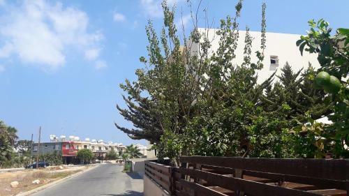 Golden Sea View Apartment