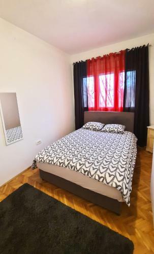 Cozy, Charming One Bedroom Apartment