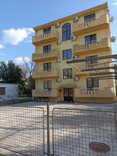 Yuriy Apartments 1