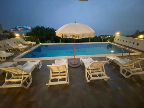 Apartments-vila "rozana" - Pinjes