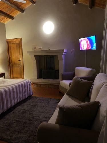 Signor Cesare Agrobistrot B&B
