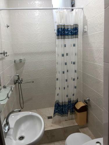 Hostal ???? ????