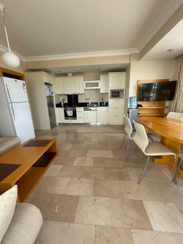 Gold City Apartment Anna