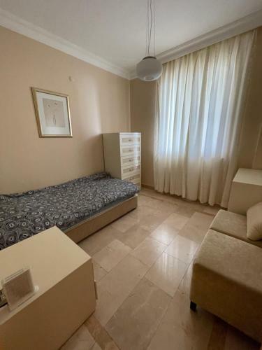 Gold City Apartment Anna