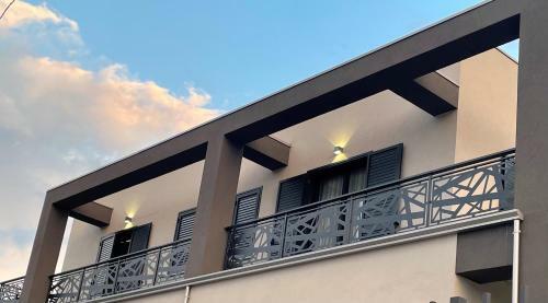 Alma Bed & Breakfast