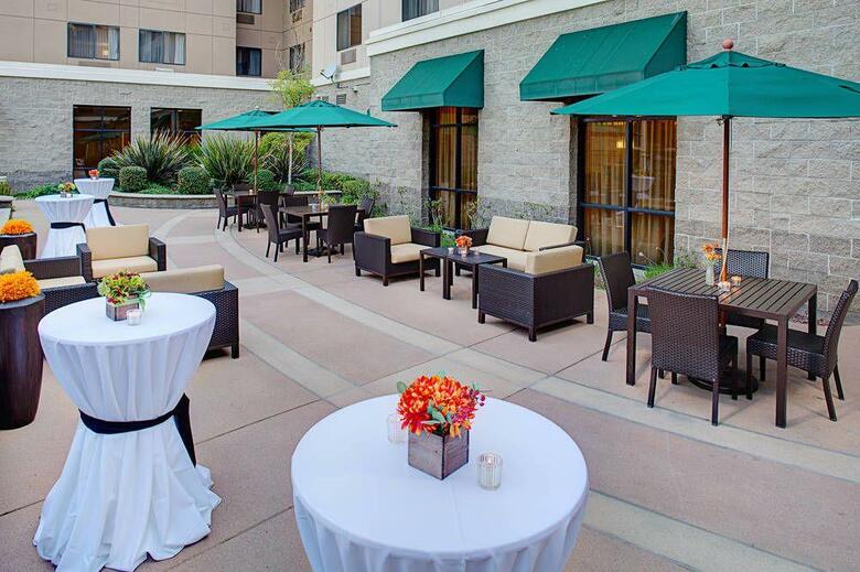 Hotel Courtyard By Marriott Sacramento Midtown
