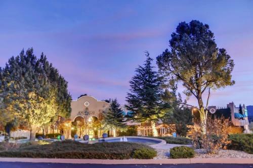 Forest Villas Hotel