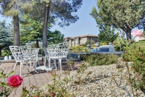 Forest Villas Hotel