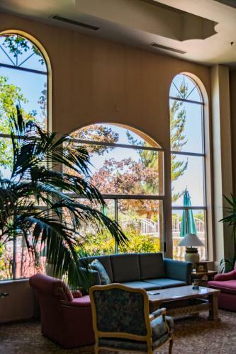 Forest Villas Hotel
