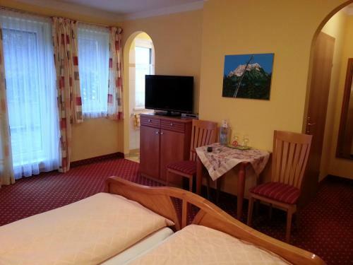 Hostal Gasthof Zur Post