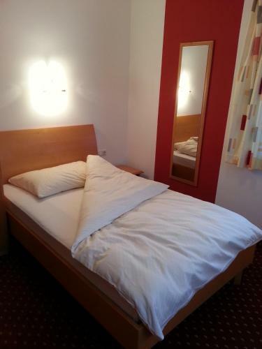 Hostal Gasthof Zur Post