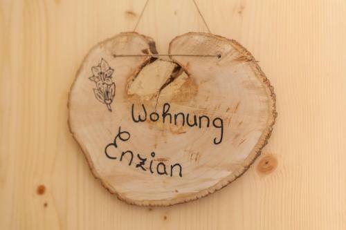 Apartamento Innergasserhof Ferienwohnung Enzian