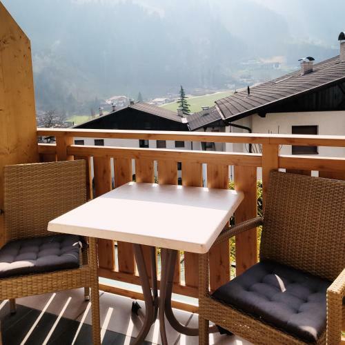 Hostal Privatpension Bergkristall