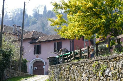 Hostal Guesthouse San Giulio