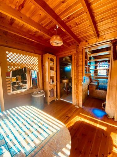 Artistic & Luxurious Villa Yasmincita