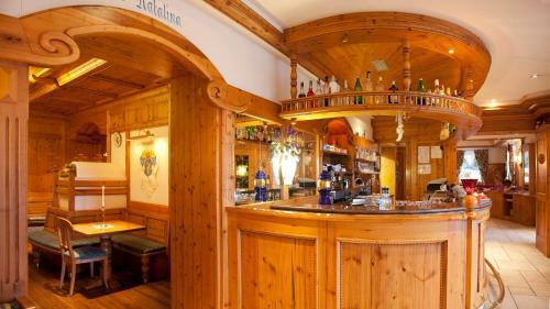Hotel Jolanda