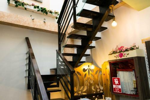 La Ronda Hotel