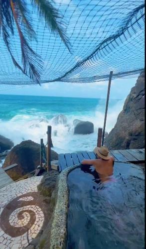 Hotel Bah�a Pinorroa