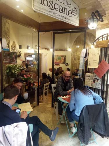 Hostal La Torre Nomipesciolini