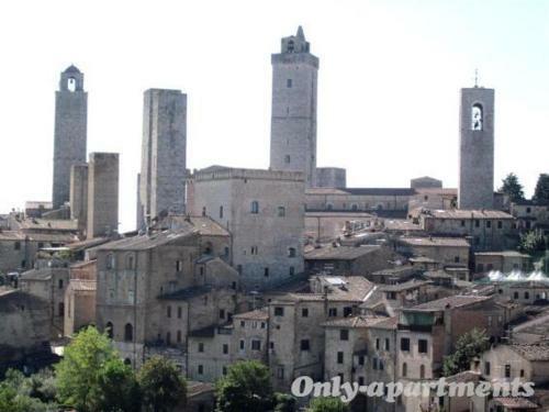 Hostal La Torre Nomipesciolini