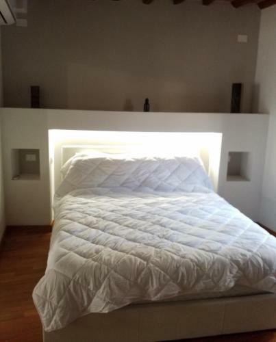 Hostal Contemporary Rooms