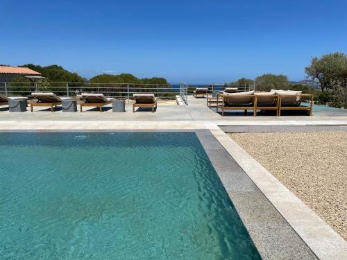 Hostal Lianti Resort Rooms