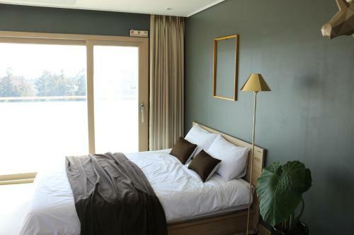 Hotel Jeju Yilin Pension
